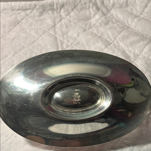 CAMILLE Elegant Silver Teacup and Saucer Set - Picture 2 of 11